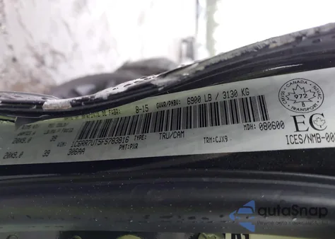 2015 Ram 1500 Sport из США, поврежденный, VIN 1C6RR7UT5FS783816